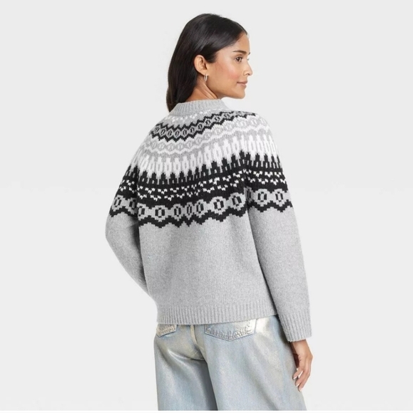 Women's Crewneck Pullover Sweater - Universal Thread Gray Fairisle - L - Picture 3 of 14